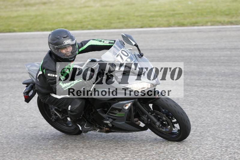 Archiv-2025/09 22.04.2025 Cornu Master School ADR/gruen-vert/70